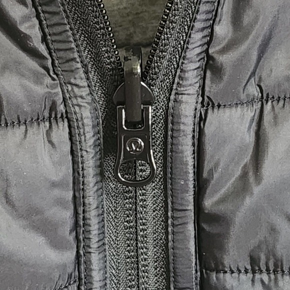Lululemon The Bomb Bomber Jacket Black / Heathered Medium Grey Sz 6 Reversible - Picture 3 of 10